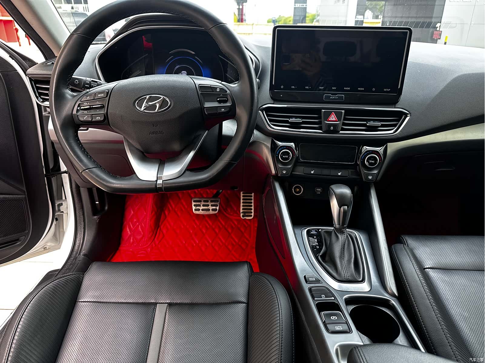 Hyundai Lafesta, 2019 6