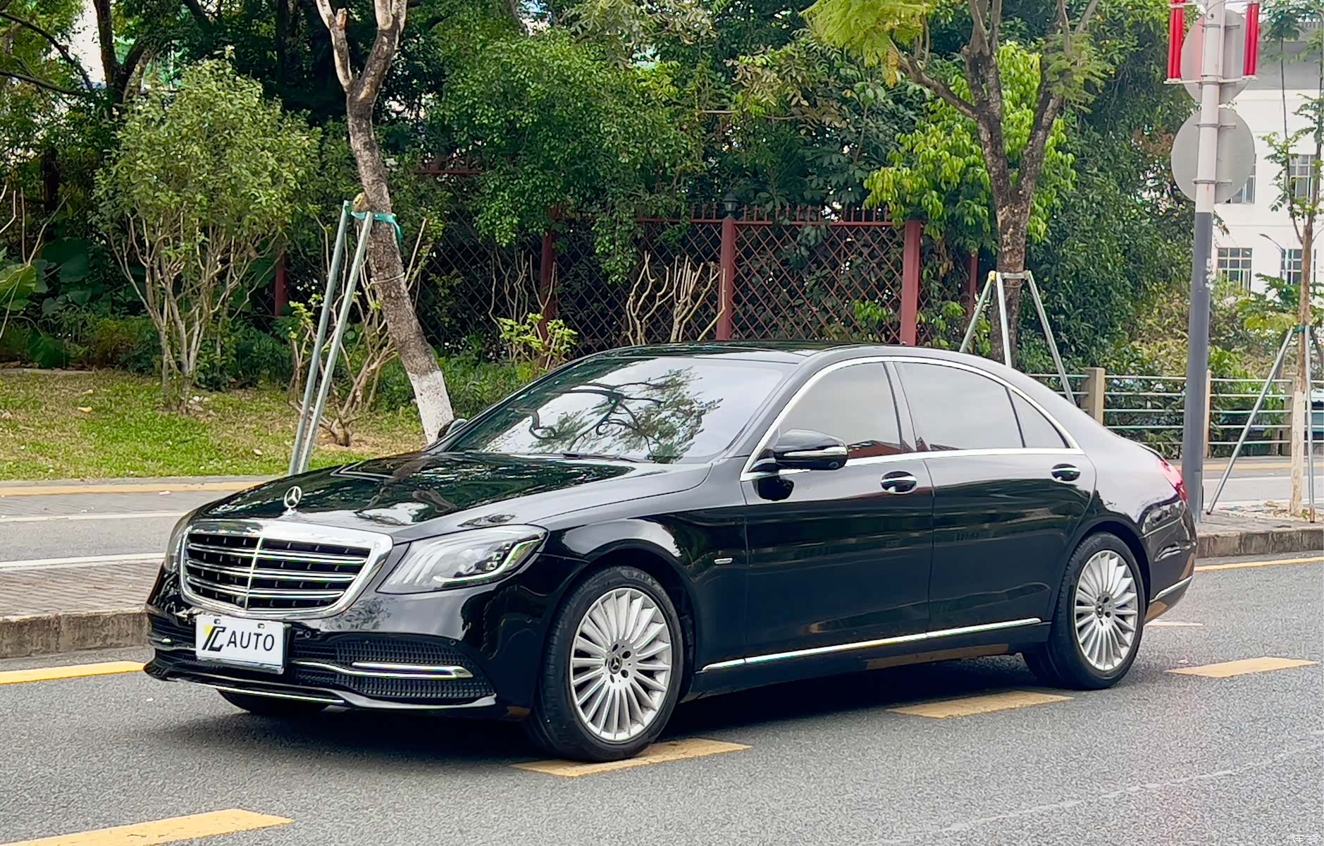Mercedes-Benz S-Class, 2019 1