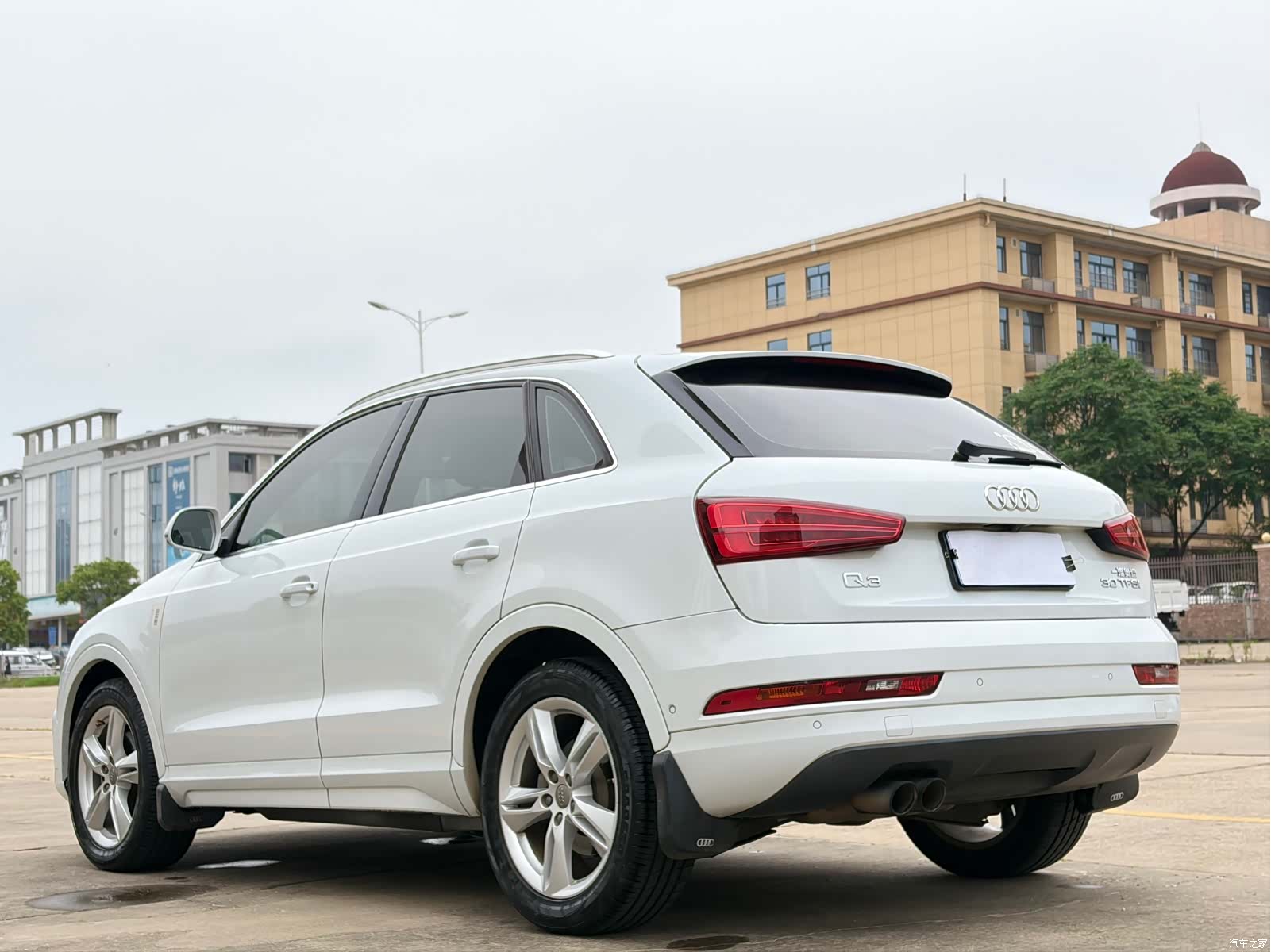 Audi Q3, 2017 9