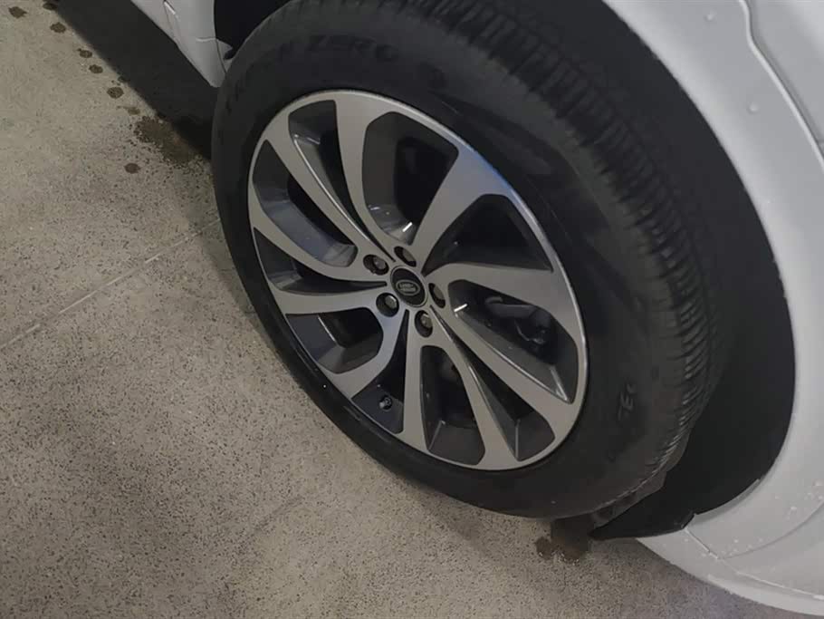 Land Rover Discover sports