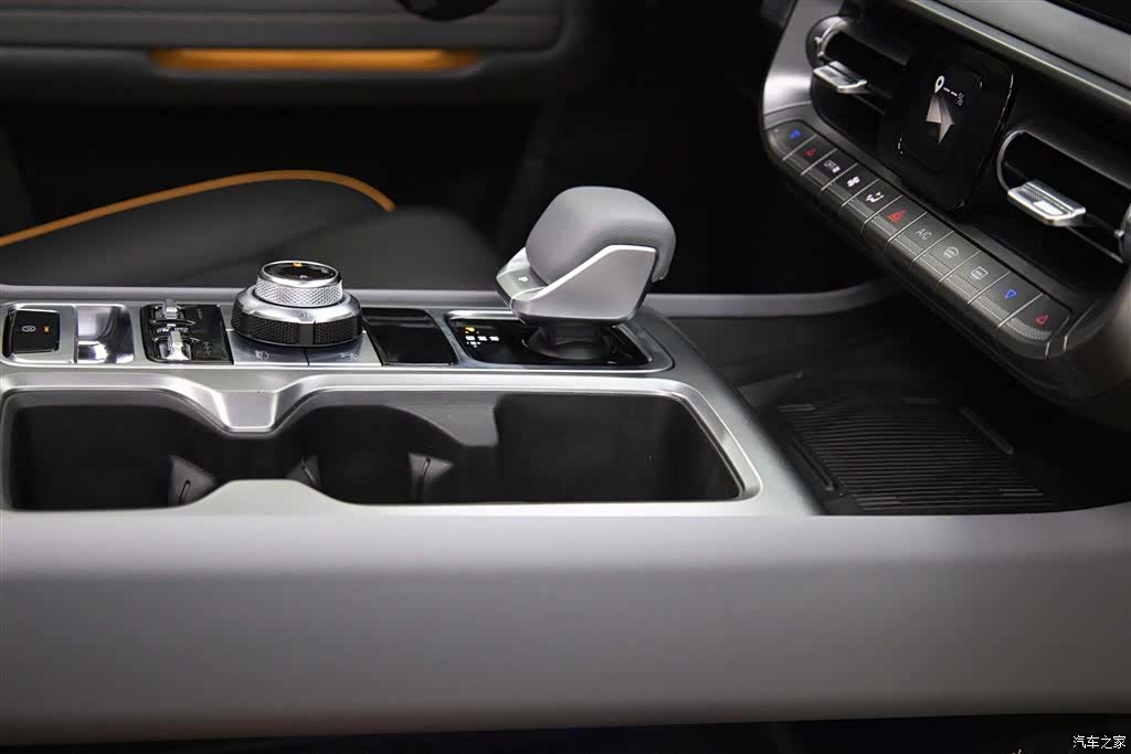 BAIC BJ40, 2025 25