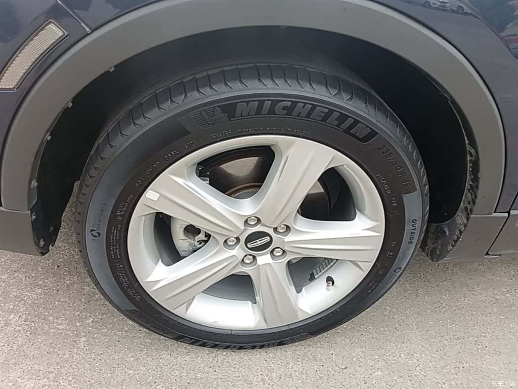 Lincoln MKC, 2018 23