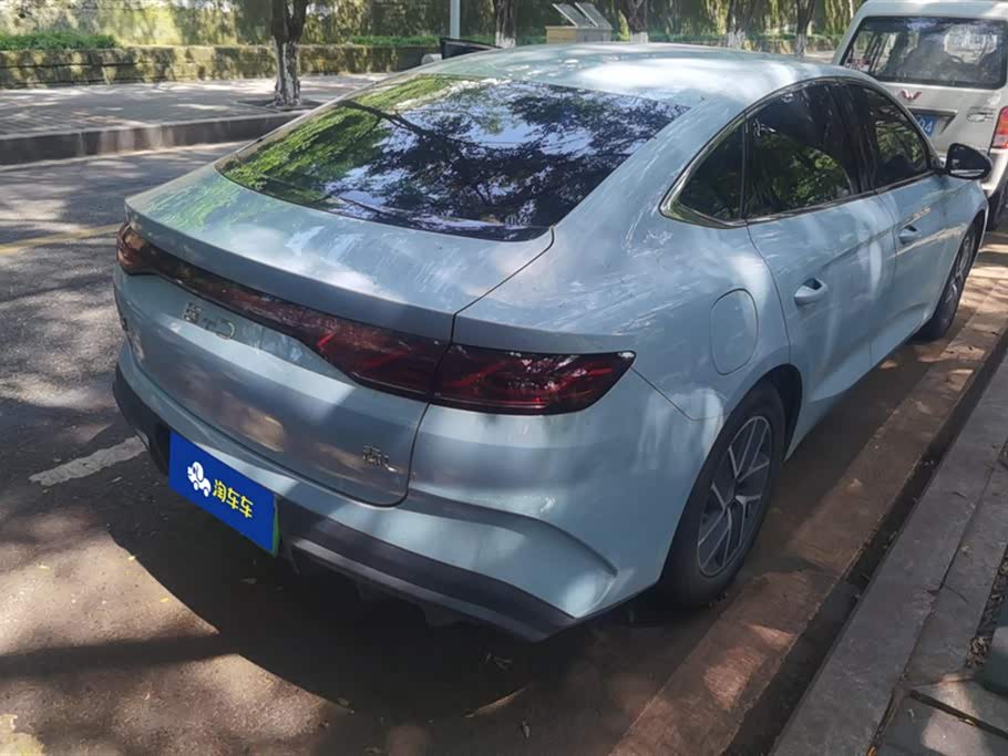 BYD Qin L BYD Qin L