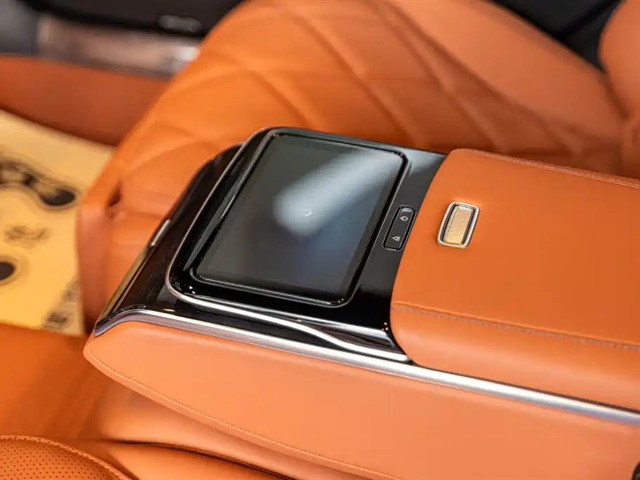 Mercedes-Benz Maybach S-class