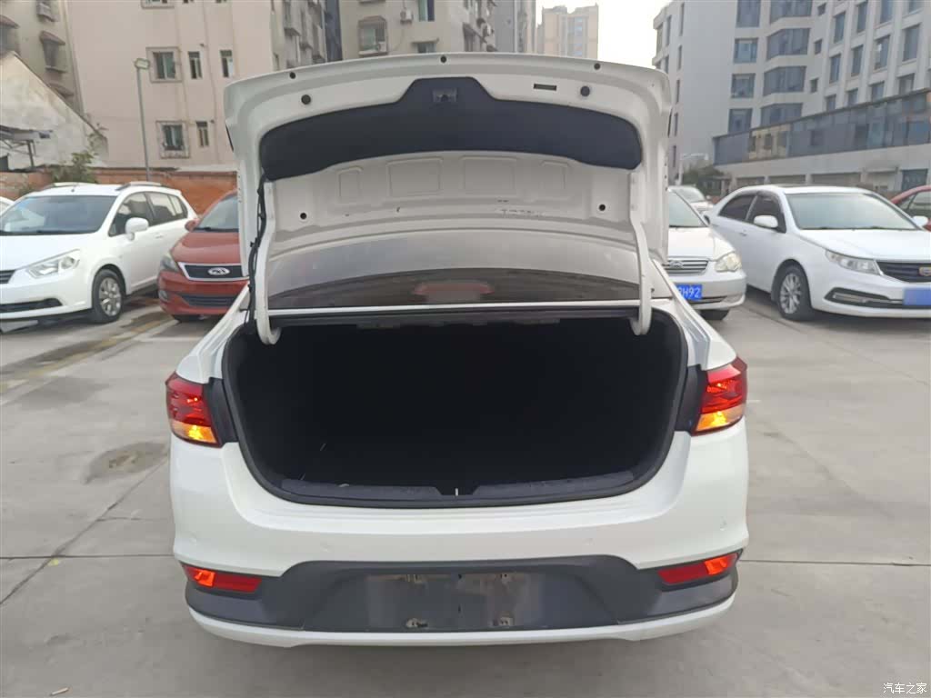 Kia K2, 2017 15