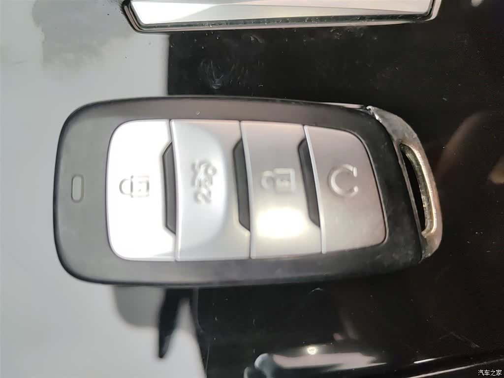 Changan CS85, 2019 9