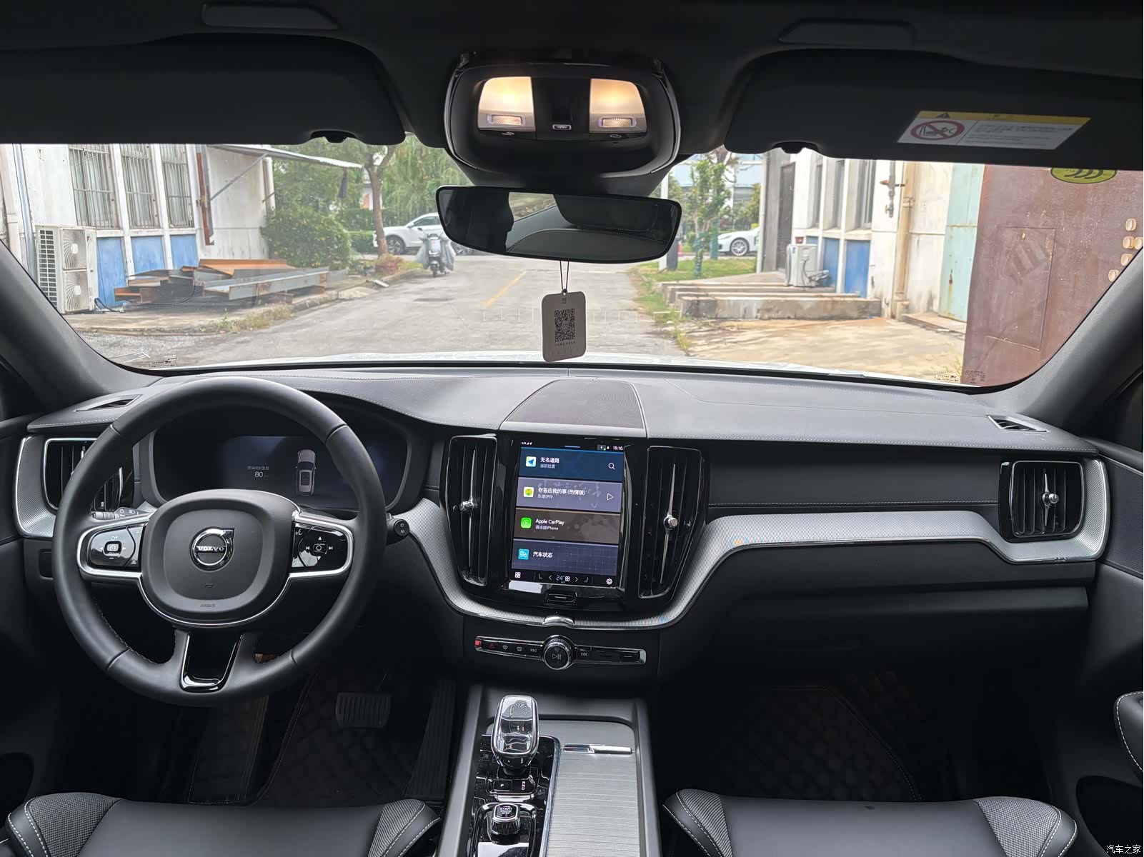 Volvo XC60, 2025 11