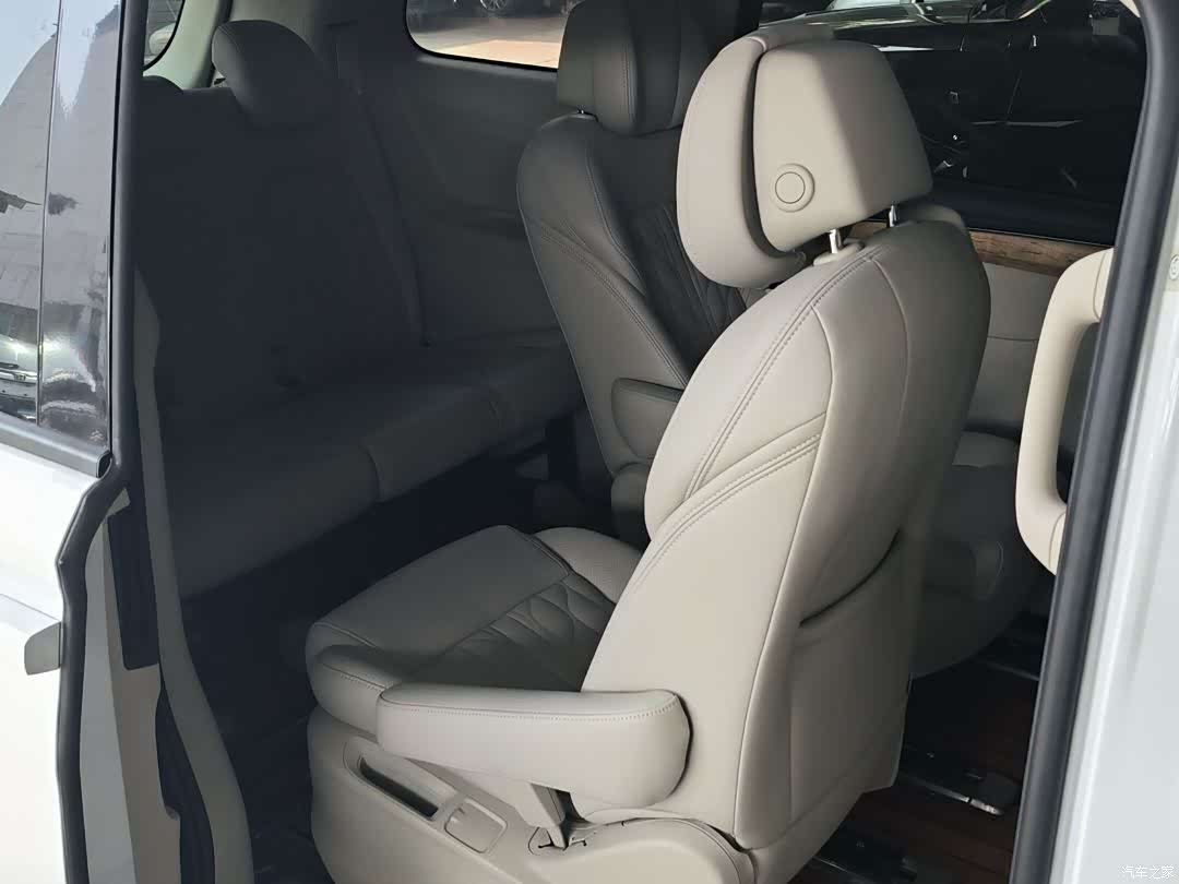 Buick GL8, 2020 20