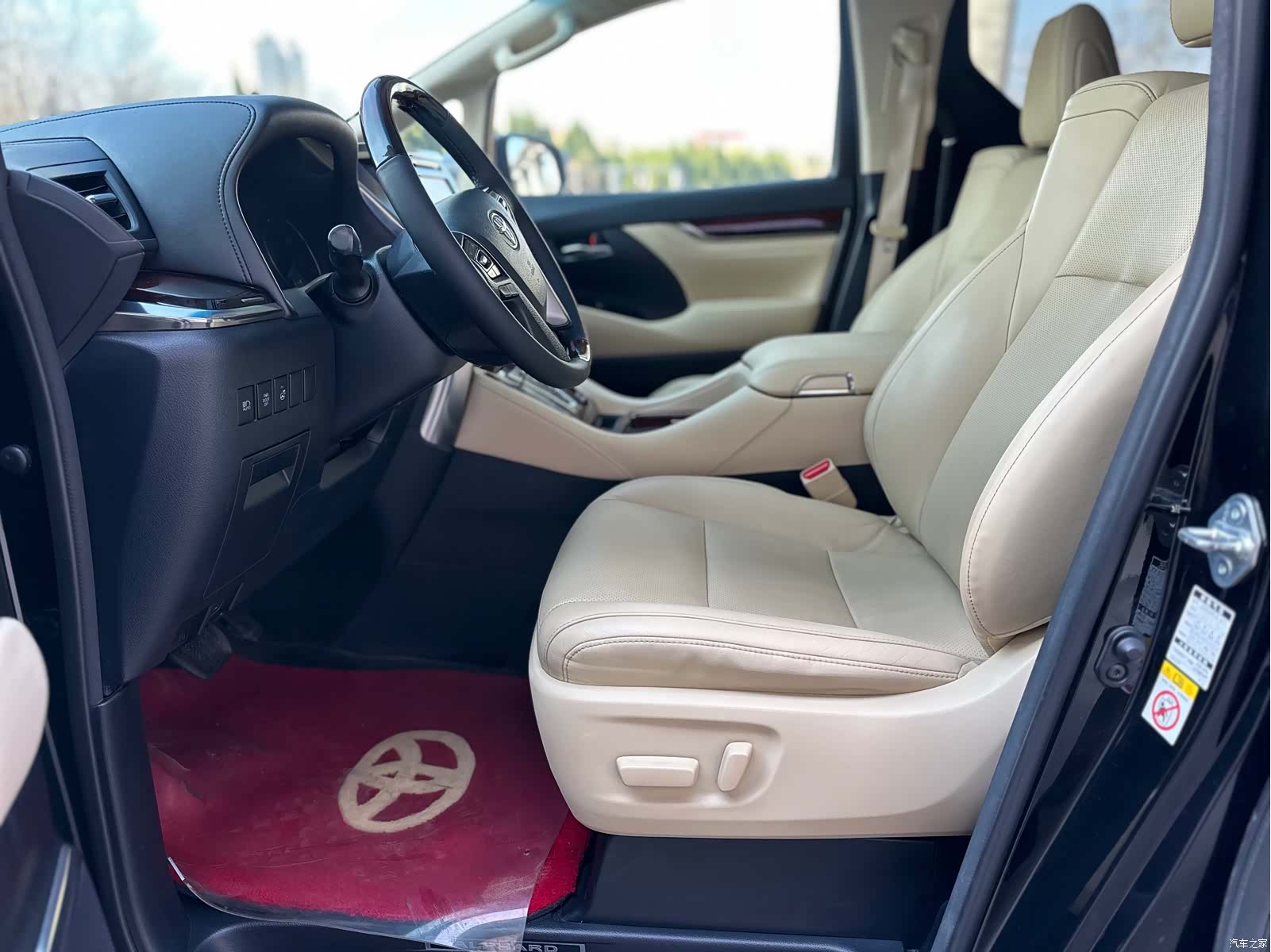Toyota Alphard, 2016 8