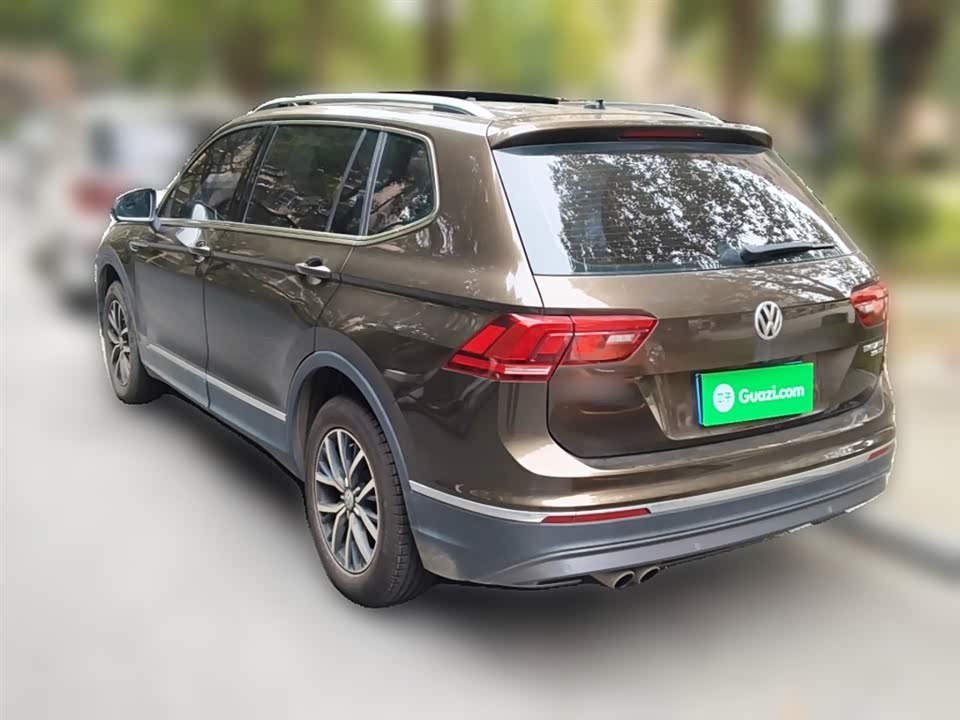 Volkswagen Tiguan L