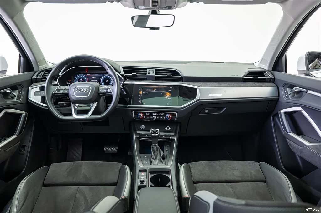 Audi Q3, 2020 6