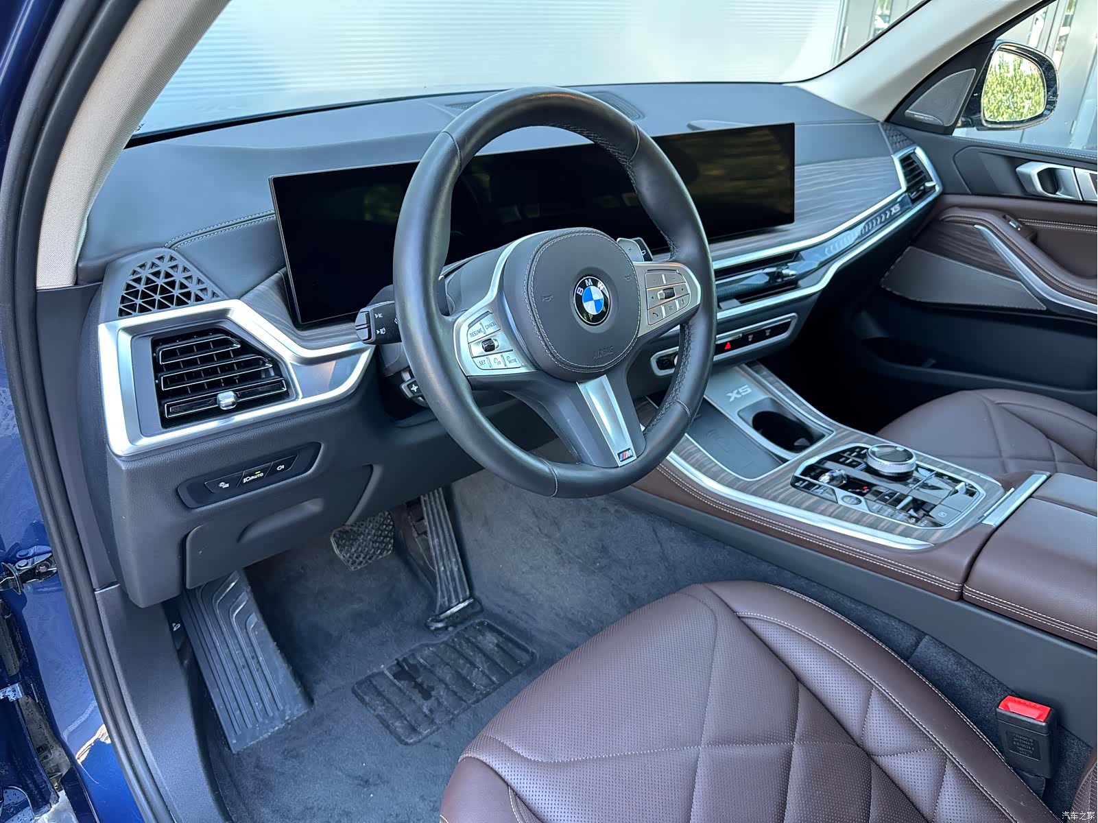 BMW X5, 2025 8