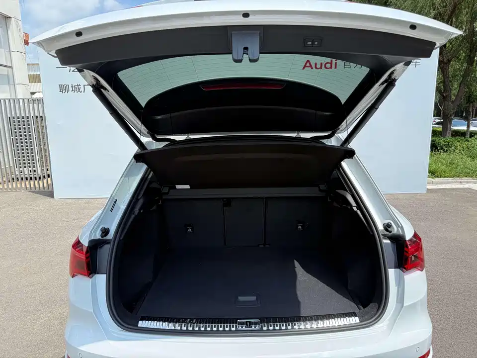 Audi Q3 Audi Q3