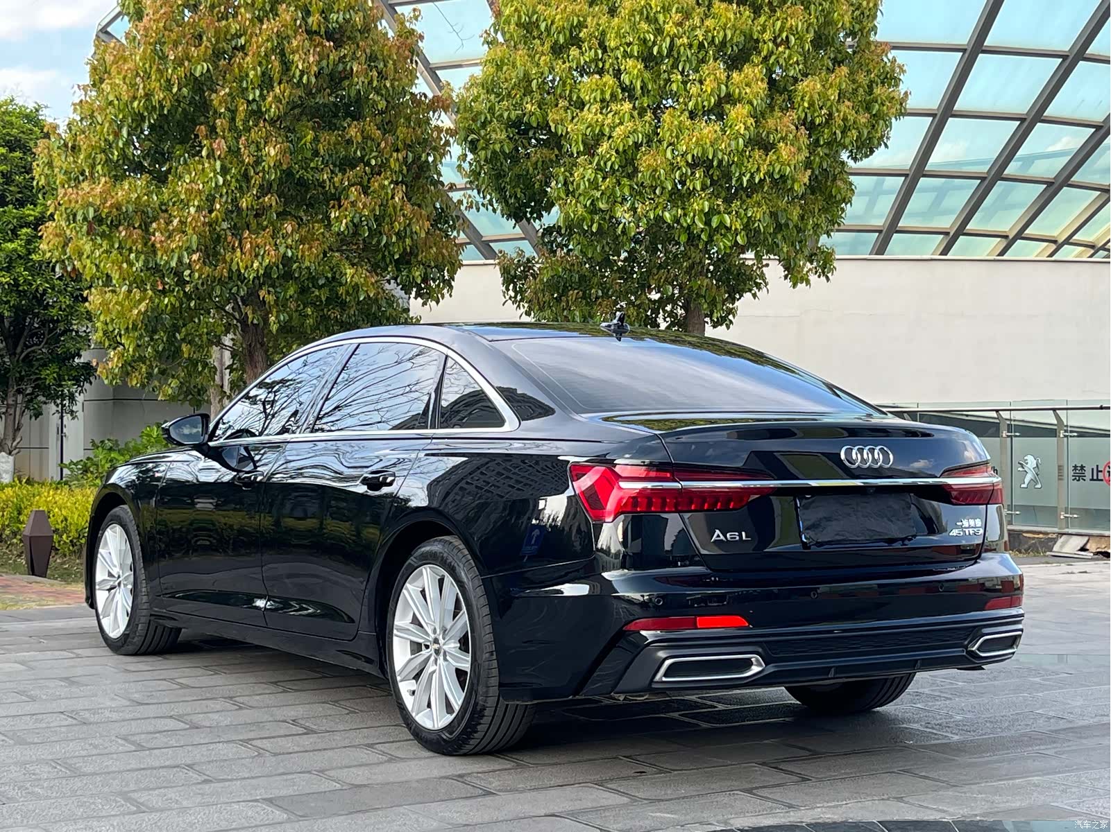 Audi A6L, 2021 9