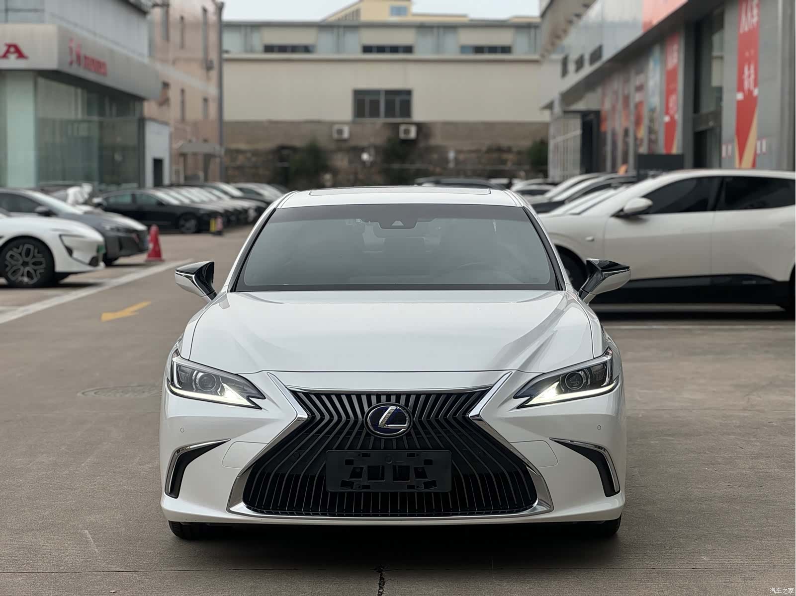 Lexus ES, 2019 2