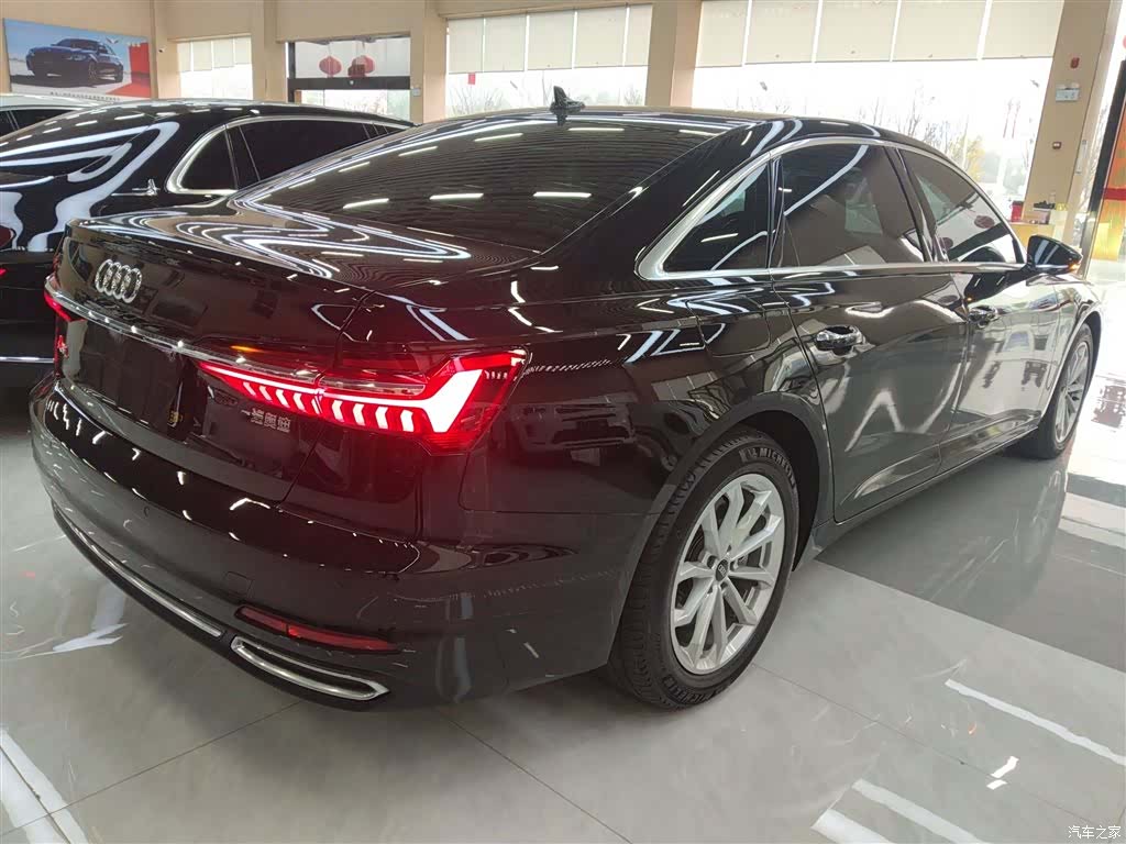 Audi A6L, 2022 все фото