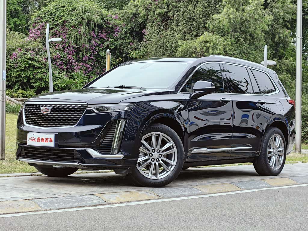 Cadillac XT6