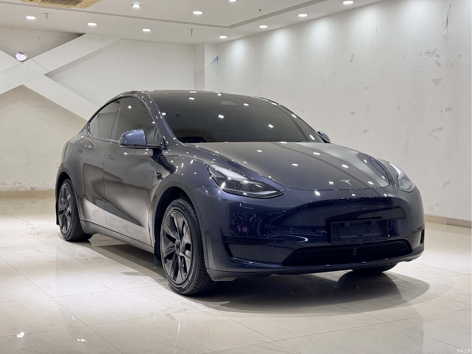 Tesla Model Y, 2024 3