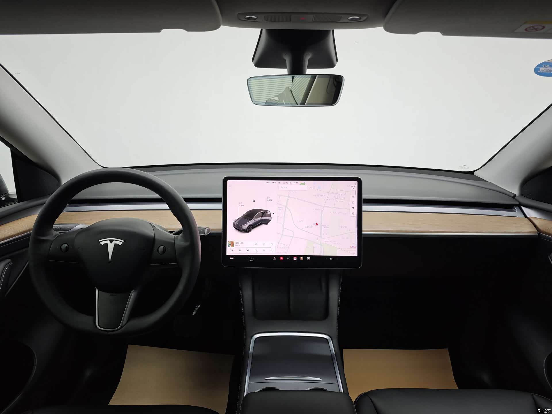 Tesla Model Y, 2021 16