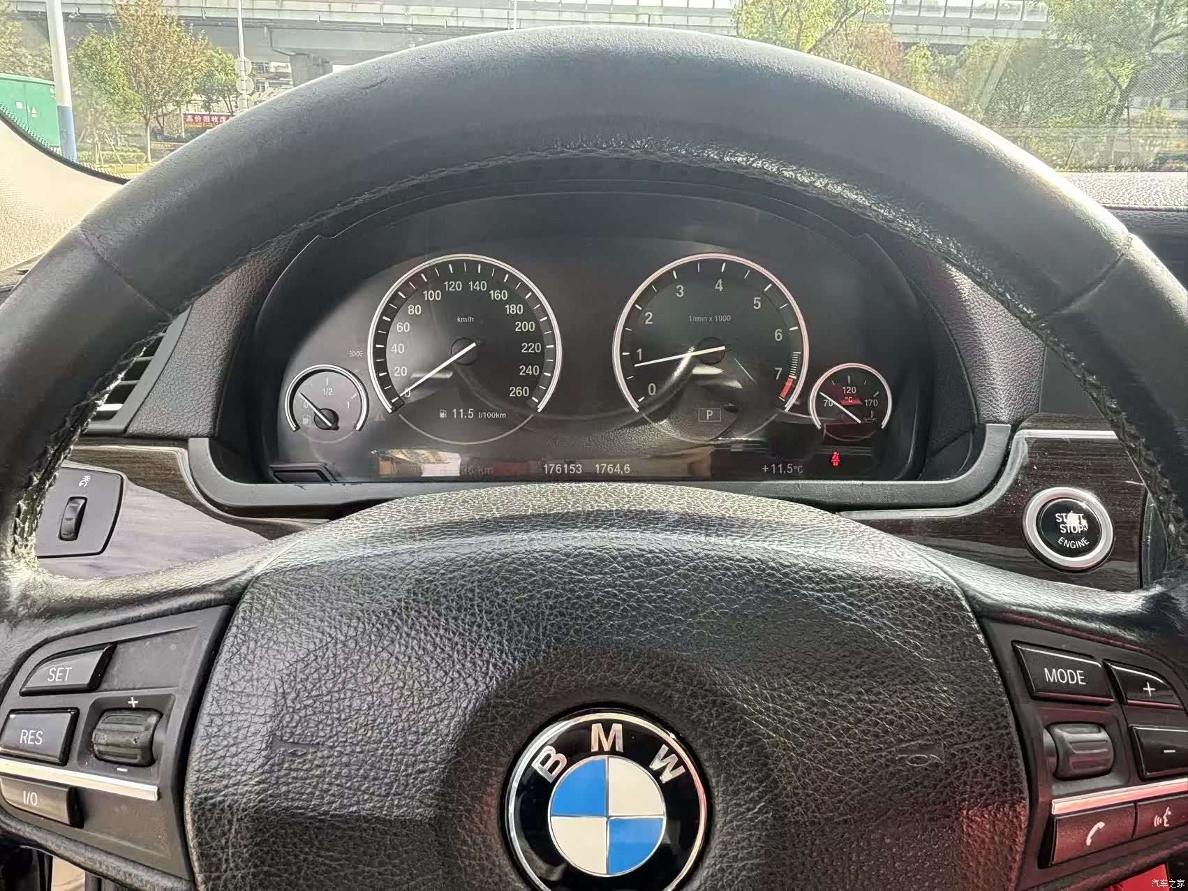 BMW 7 Series, 2011 13