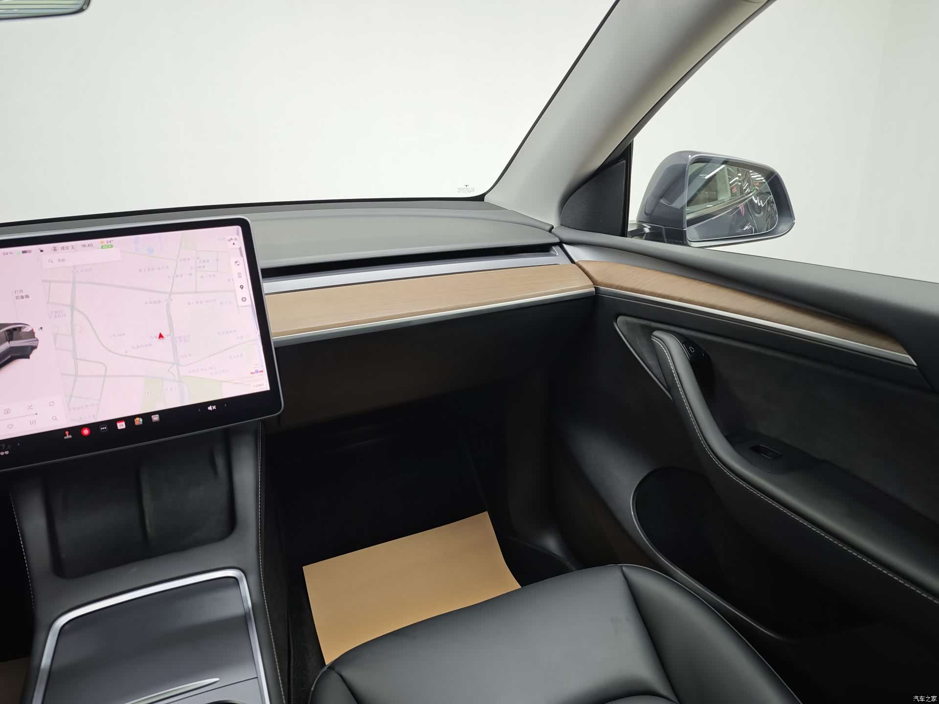 Tesla Model Y, 2021 18