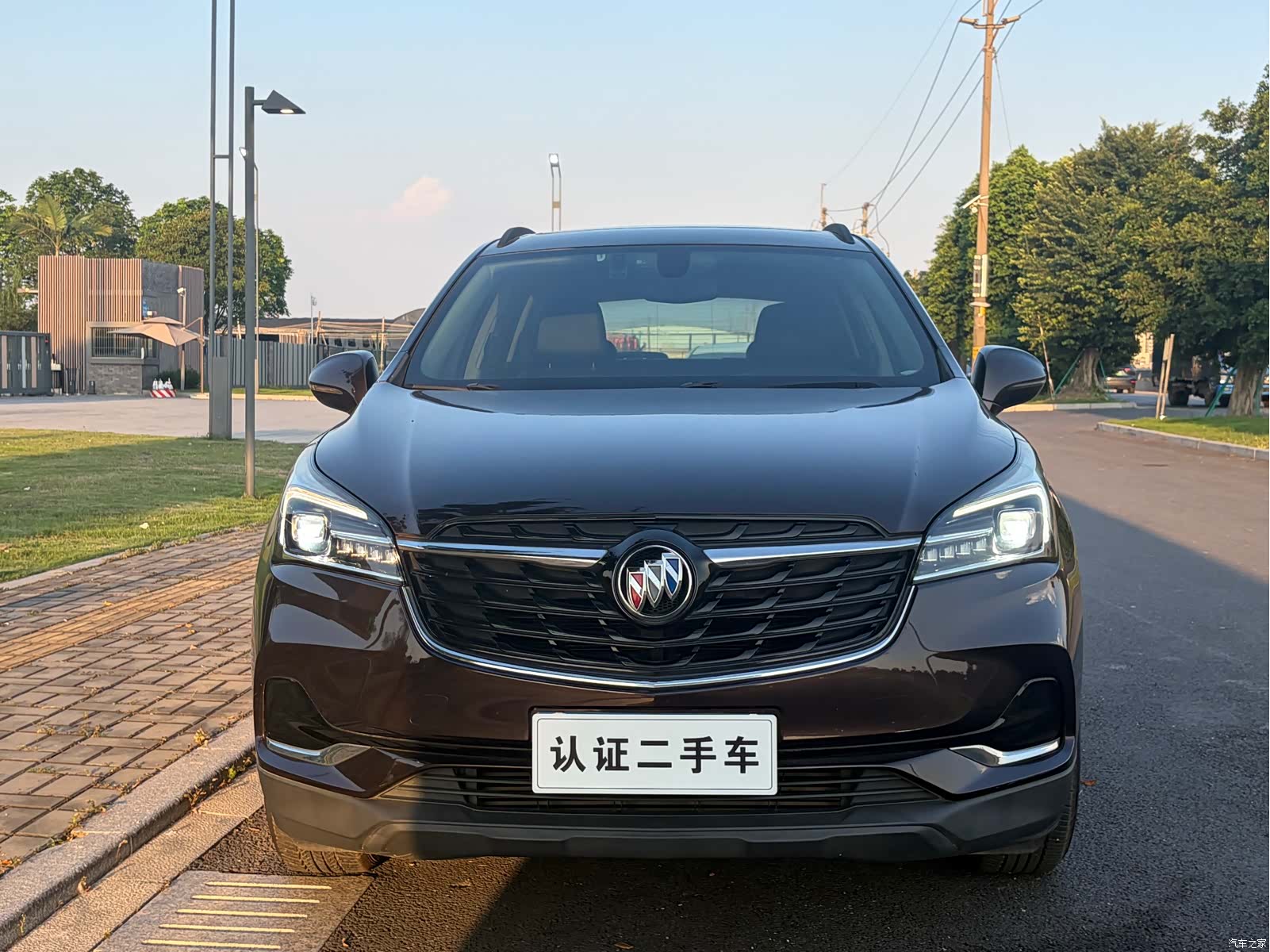 Buick Envision Plus, 2021 3