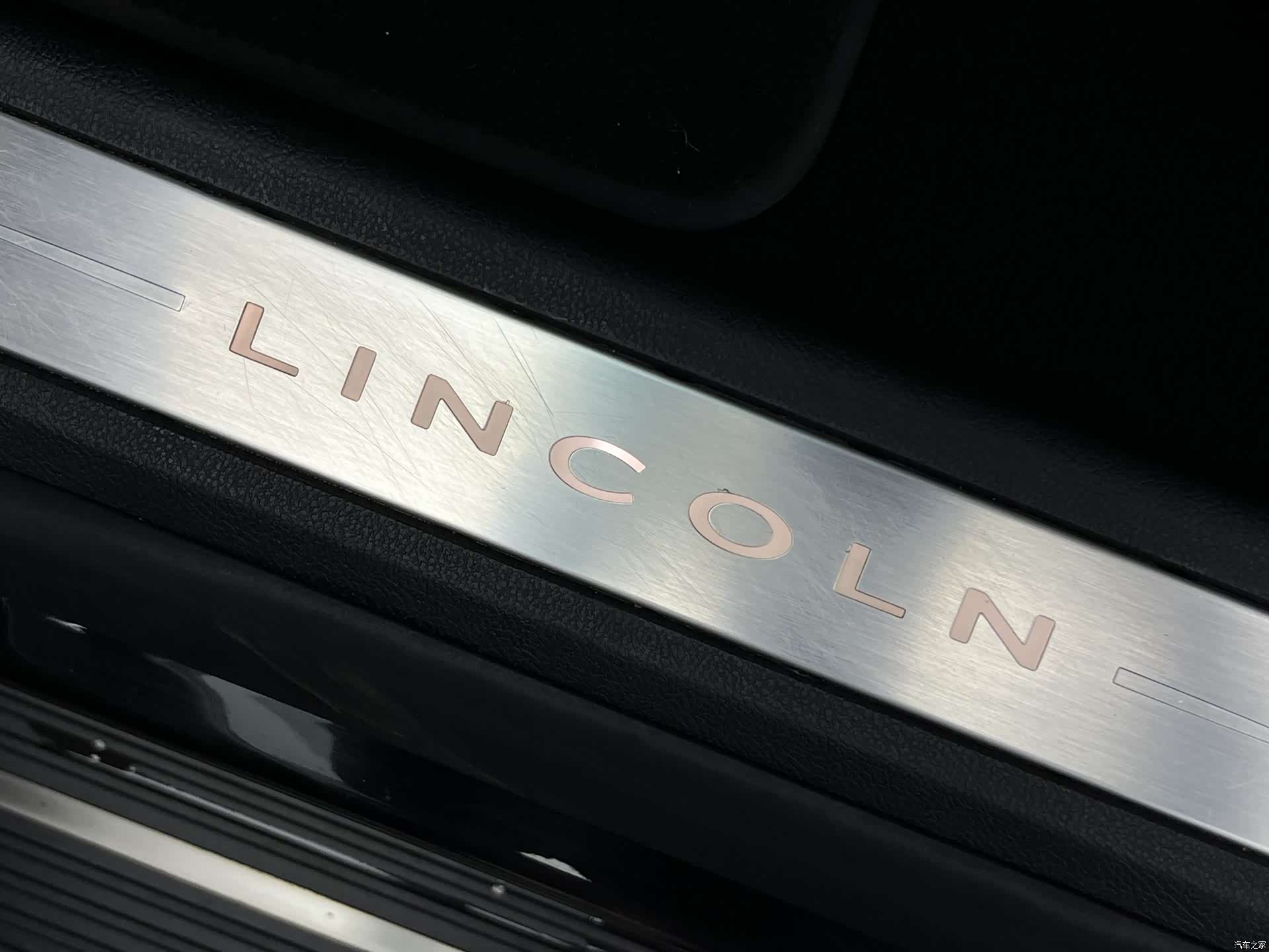 Lincoln Aviator, 2020 8