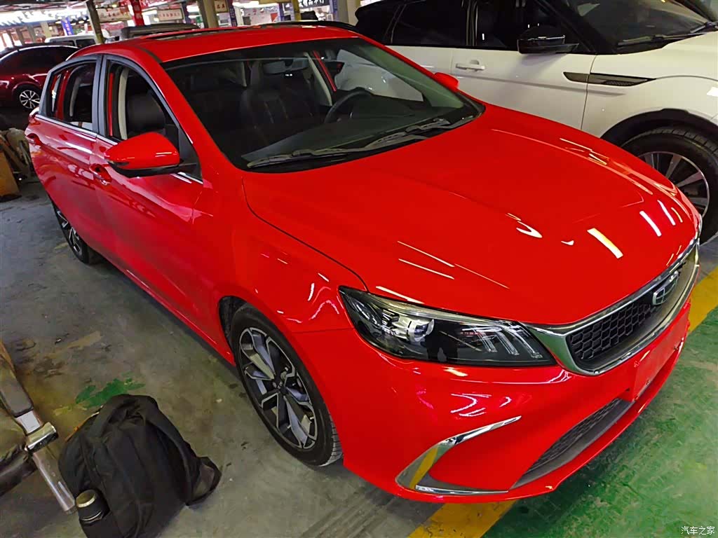 Geely Binray, 2022 4