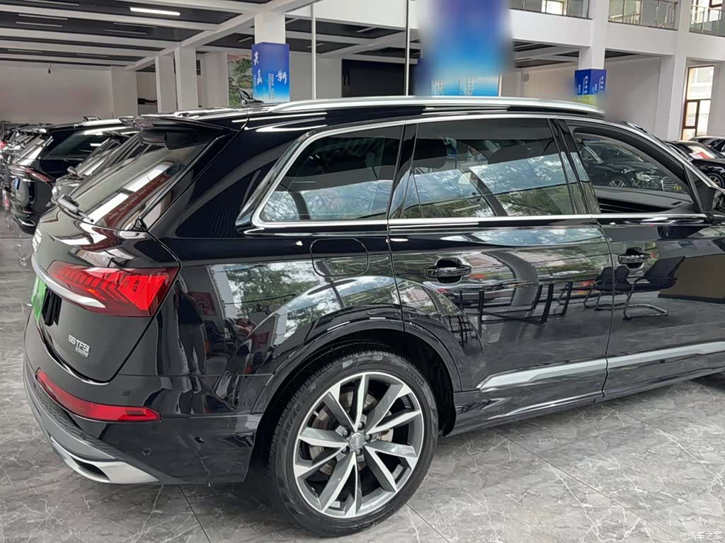 Audi Q7, 2021 7