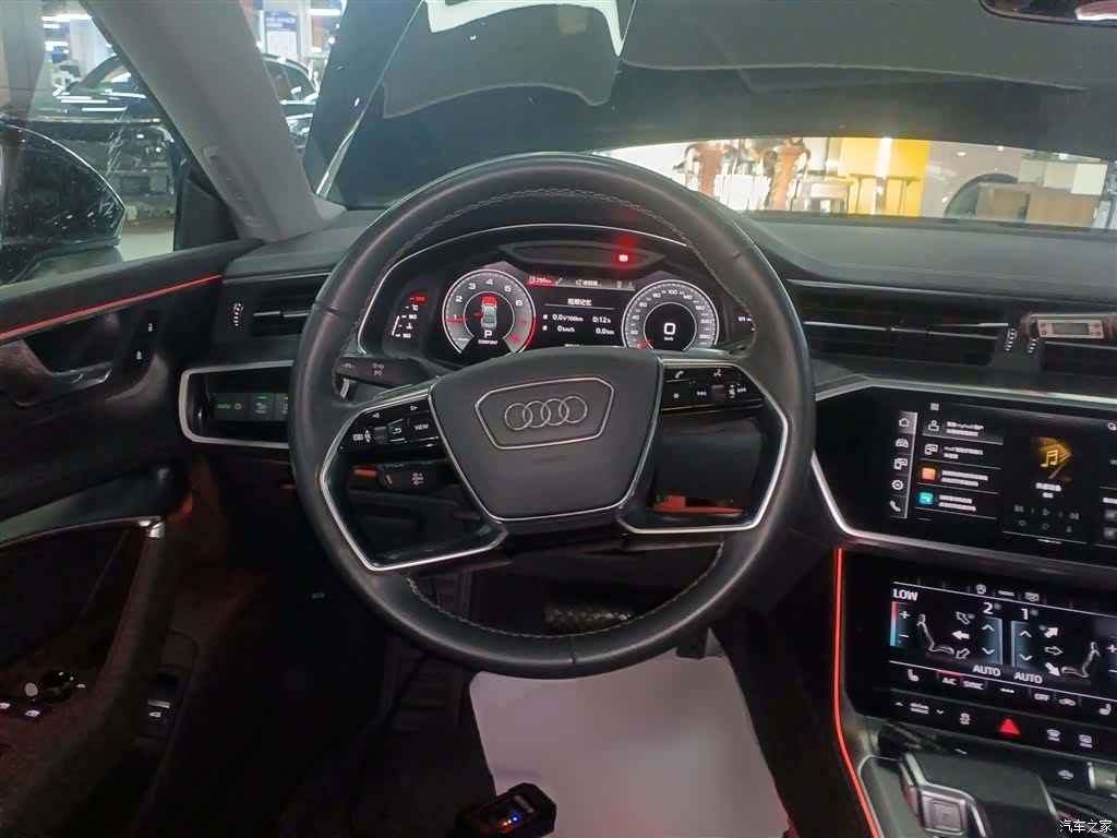 Audi A7L, 2023 11