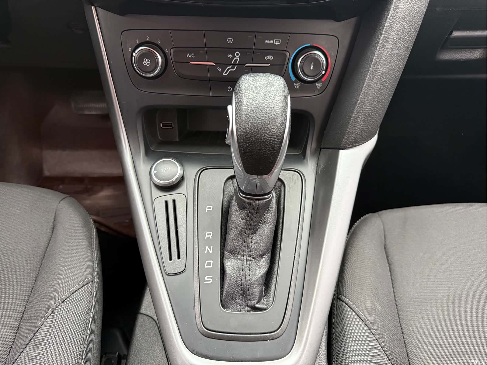 Ford Focus, 2017 9