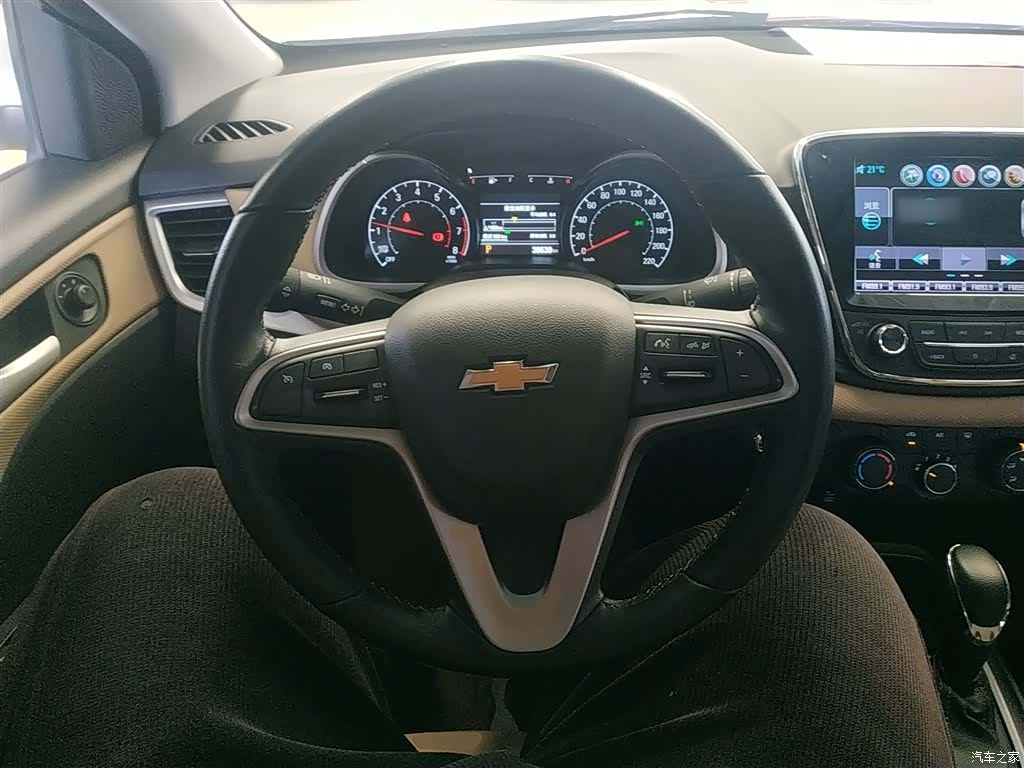 Chevrolet 320, 2021 3
