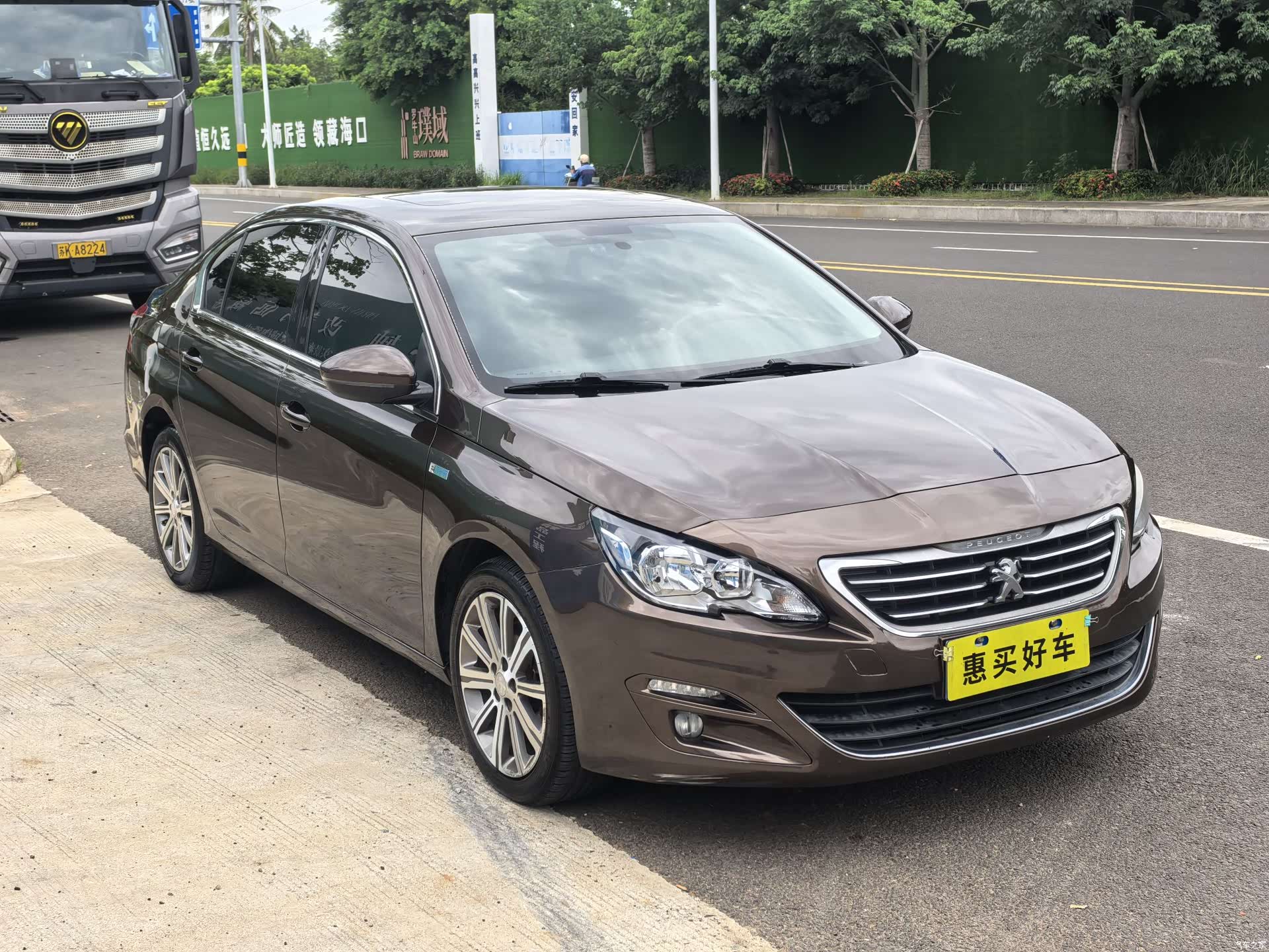 Peugeot 408, 2016 3