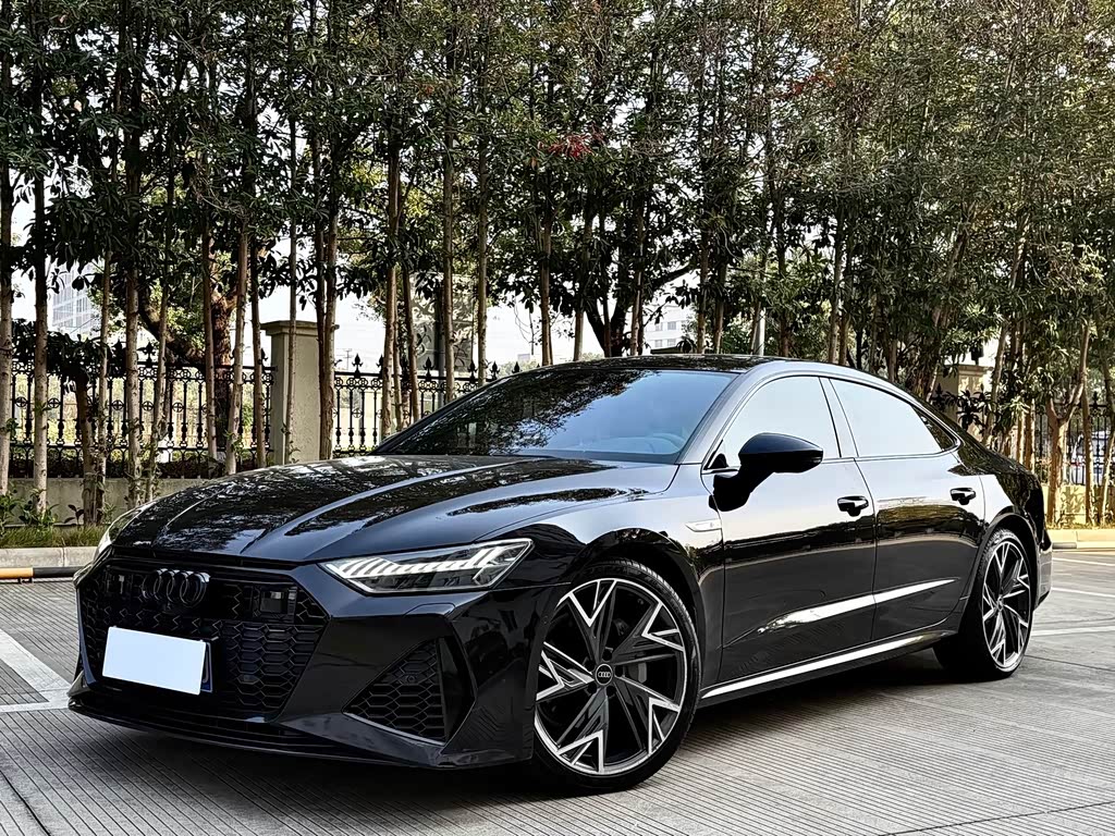 Audi A7L