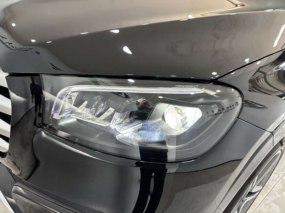 Mercedes-Benz GLS Mercedes-Benz GLS