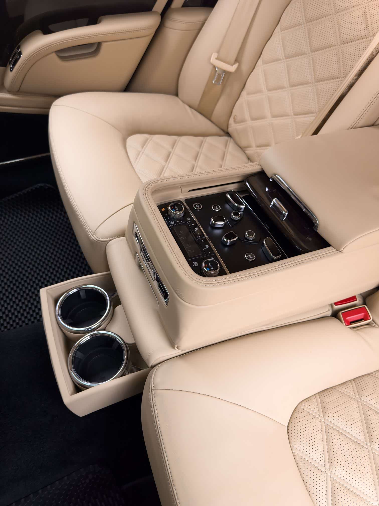 Bentley Mulsanne, 2014 26