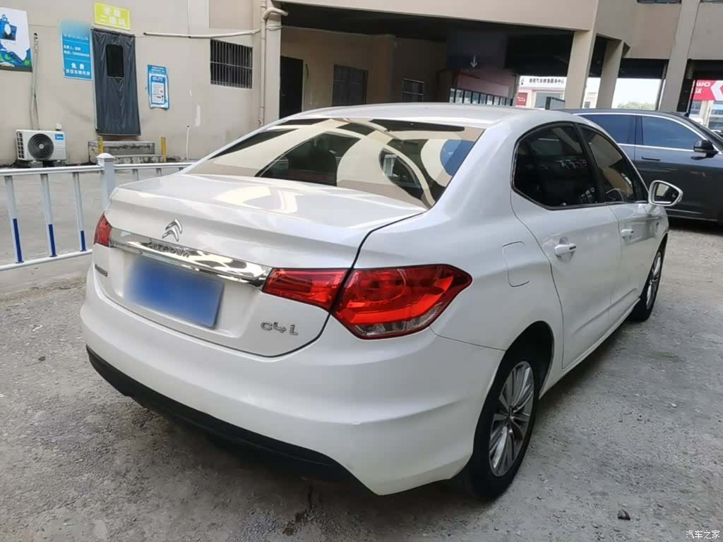 Citroen C4, 2015 7