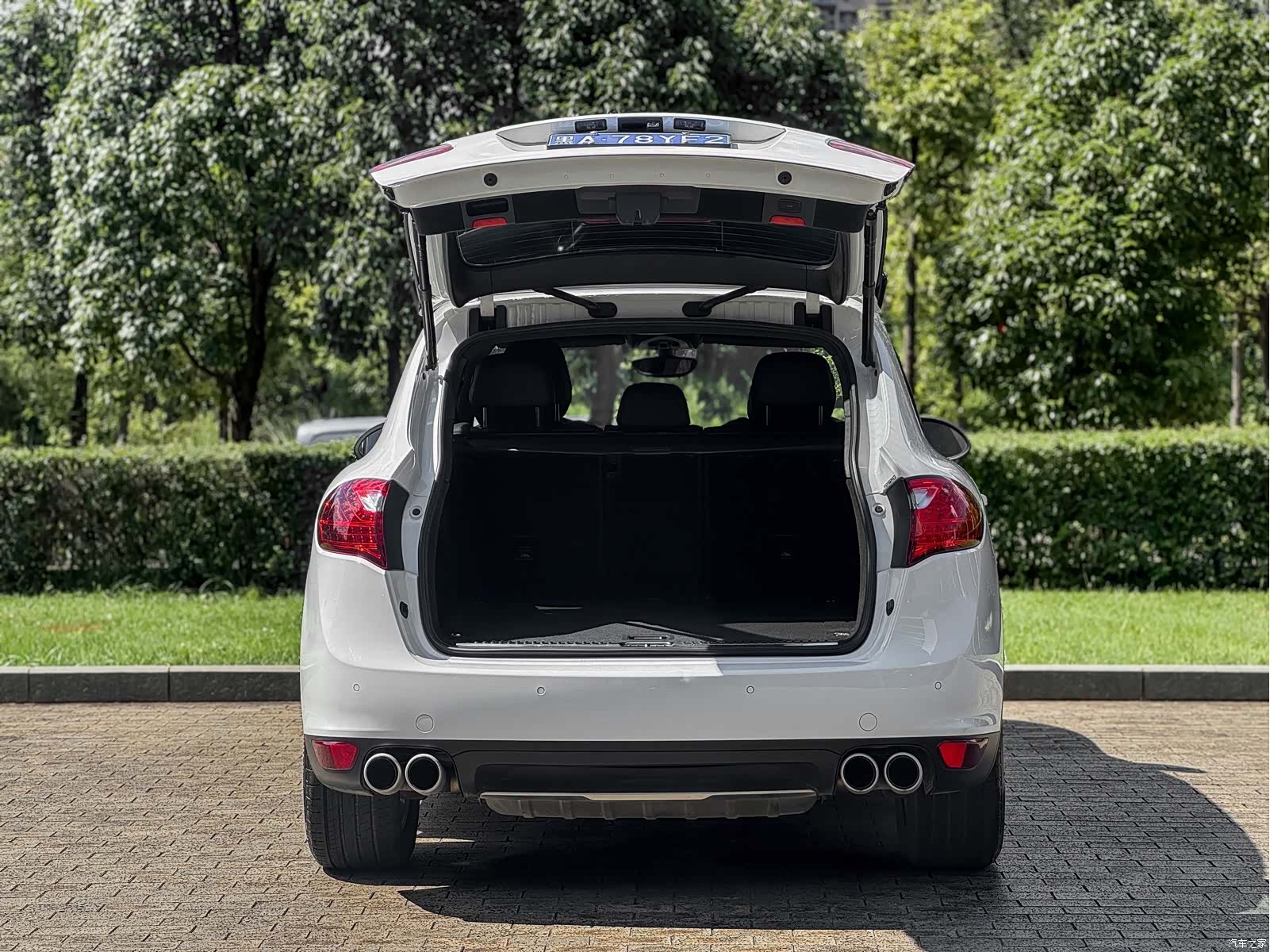 Porsche Cayenne, 2014 6