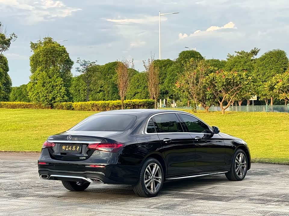 Mercedes-Benz E-class Mercedes-Benz E-class