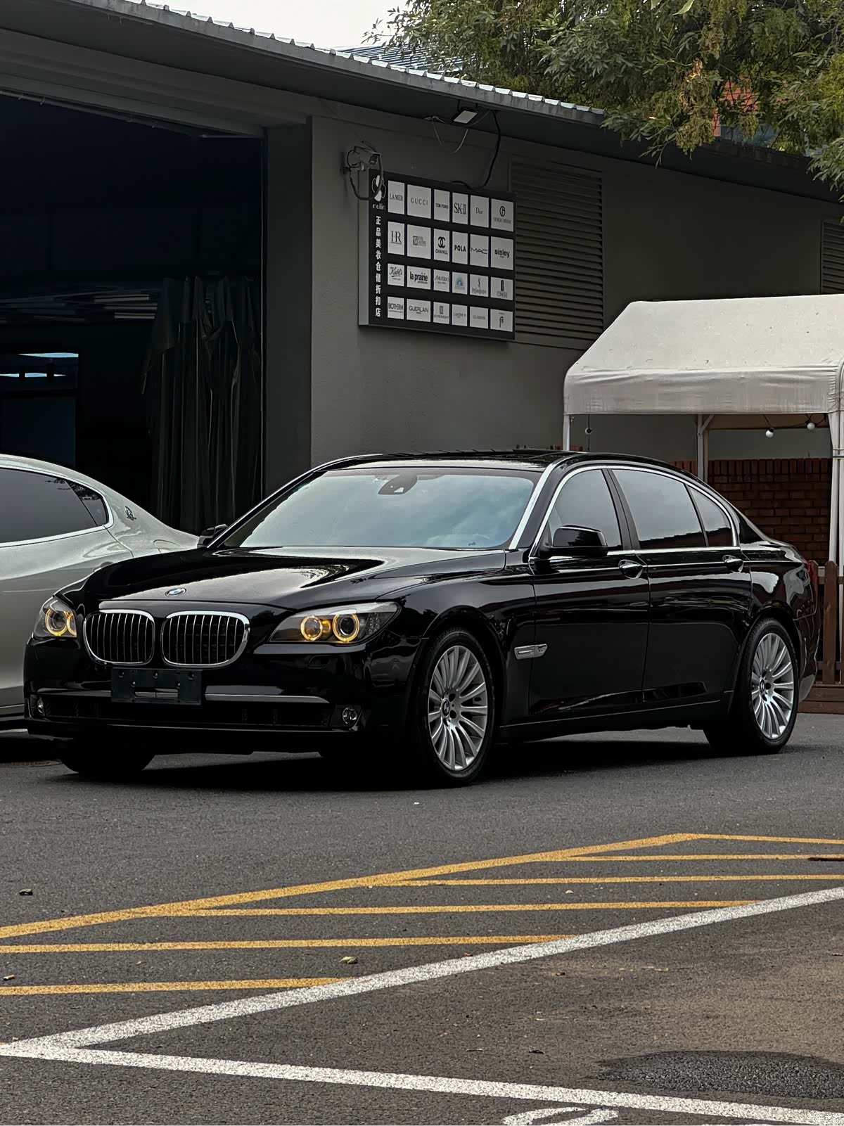 BMW 7 Series, 2011 1
