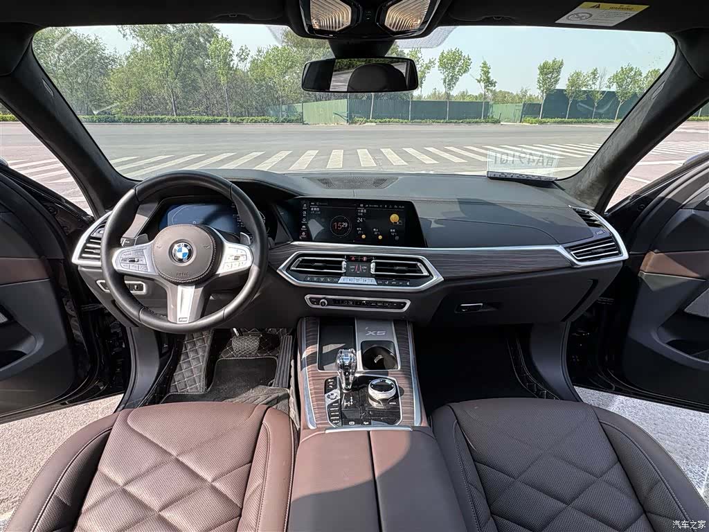 BMW X5, 2023 10
