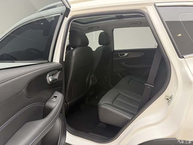 Roewe RX5, 2026 13