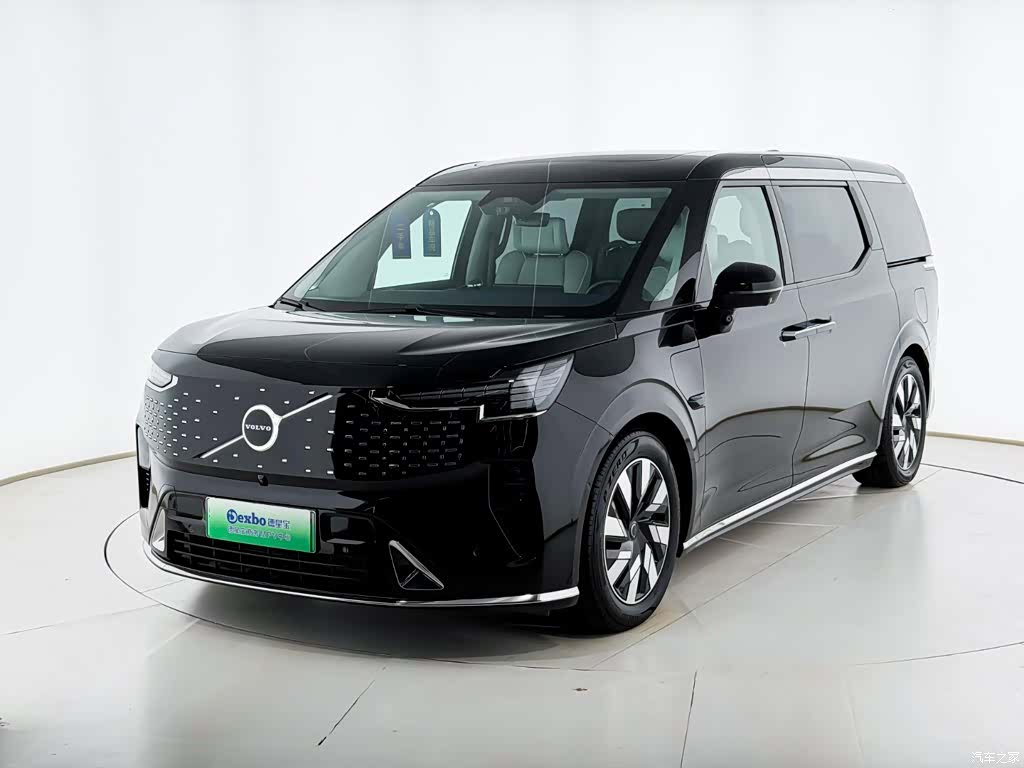 Volvo EM90, 2024 1