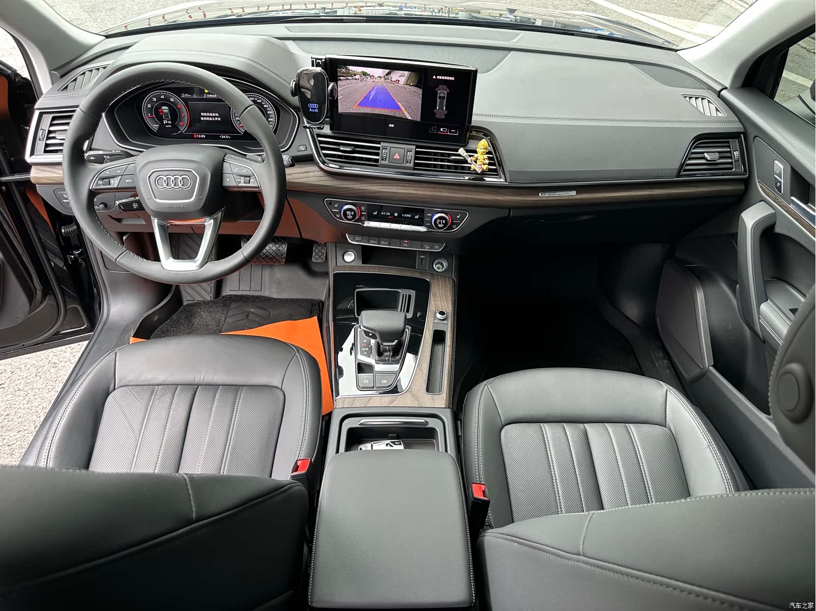 Audi Q5L, 2024 все фото