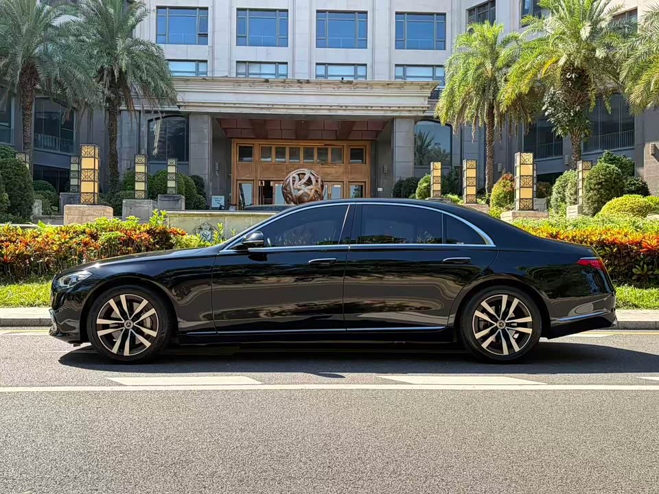 Mercedes-Benz S-class