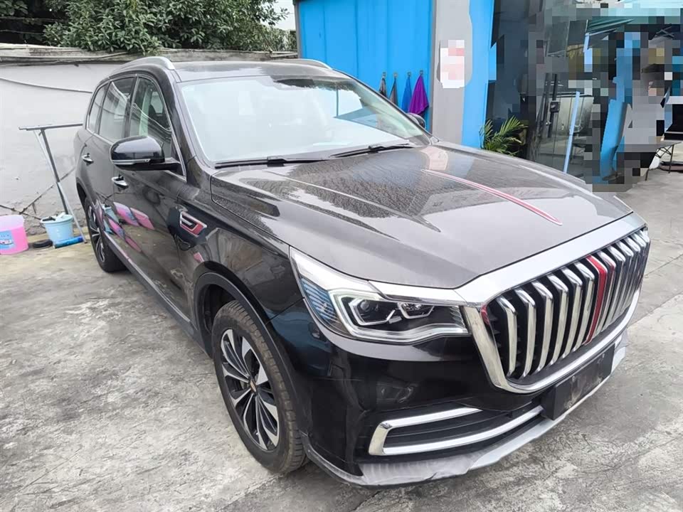 Hongqi HS7