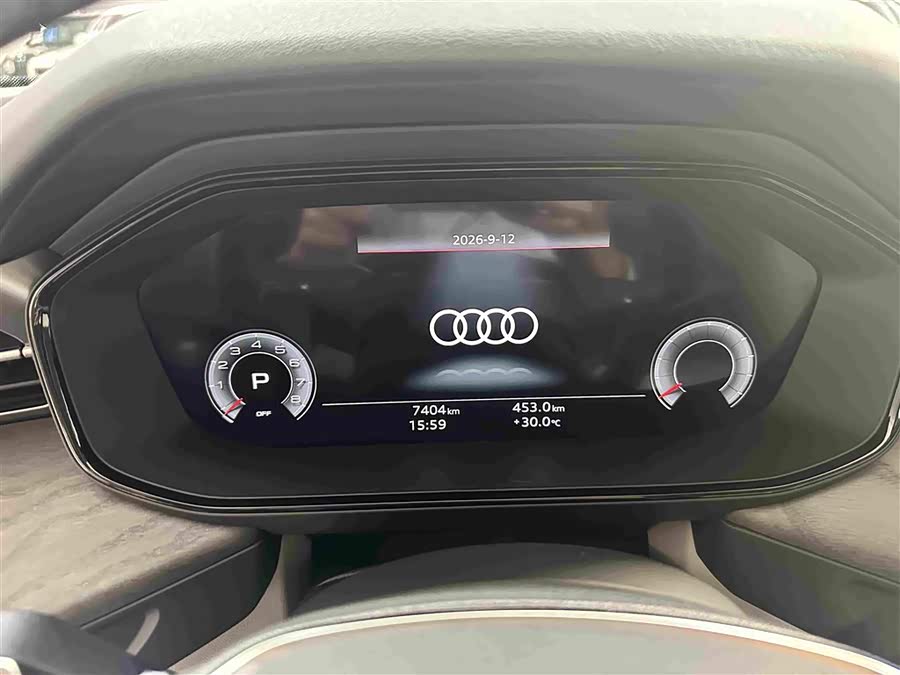 Audi Q6 2023, фото 7