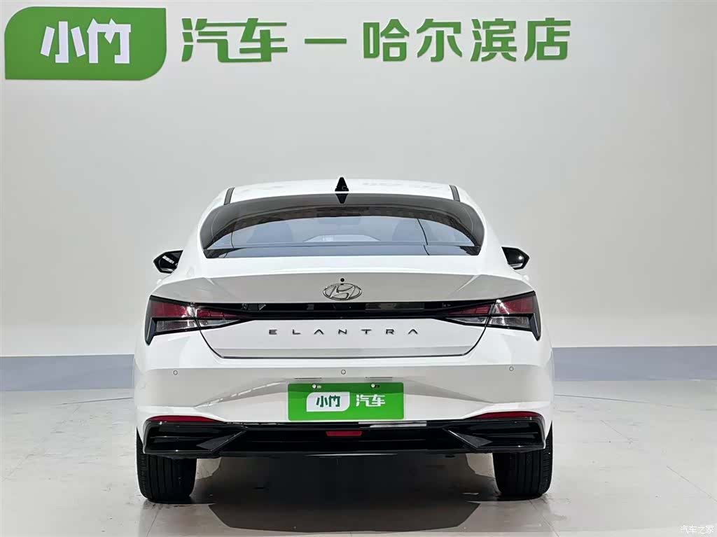 Hyundai Elantra, 2023 4