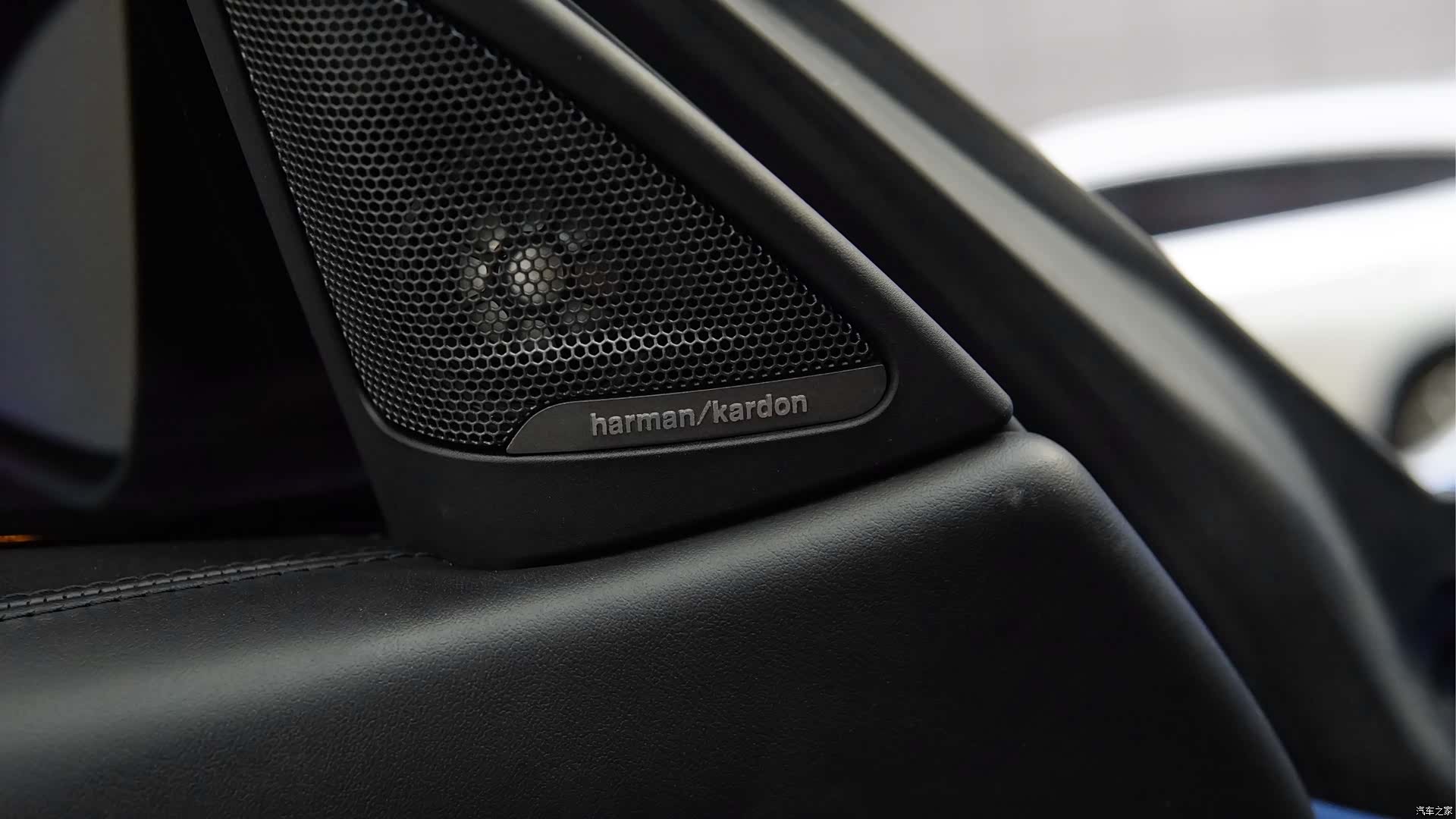 BMW M4, 2015 9