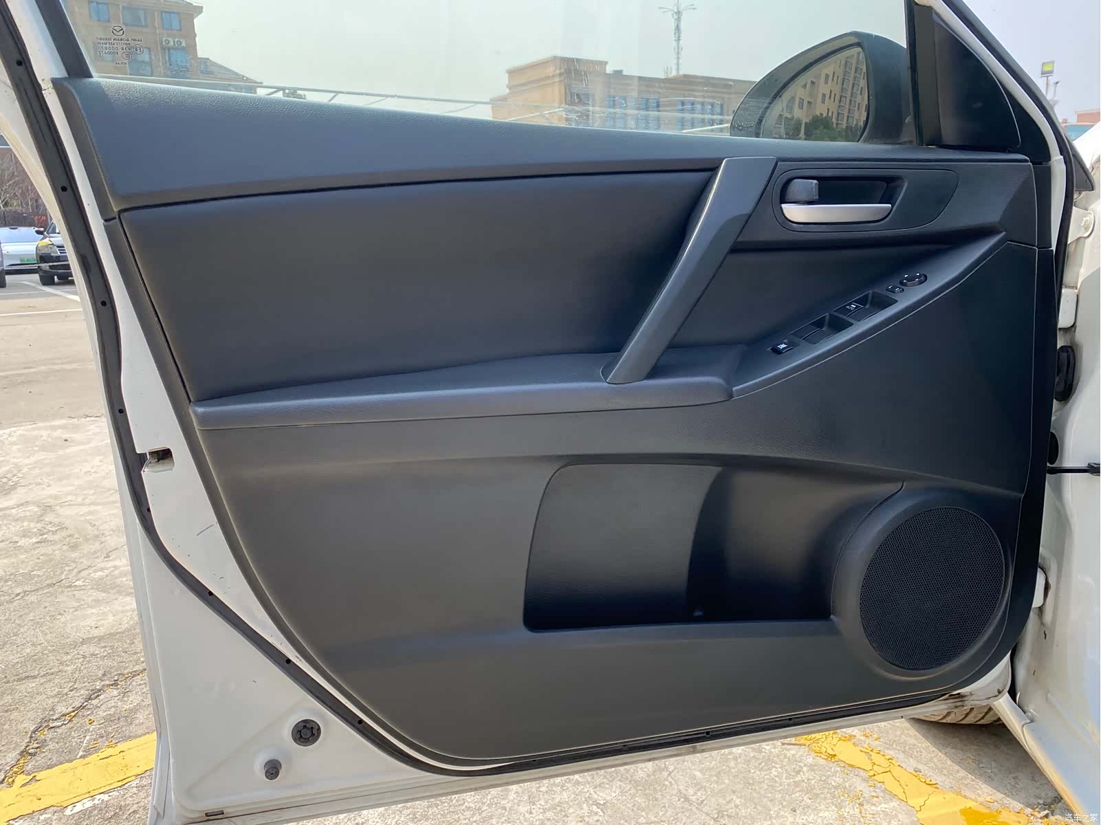 Mazda 3, 2014 8